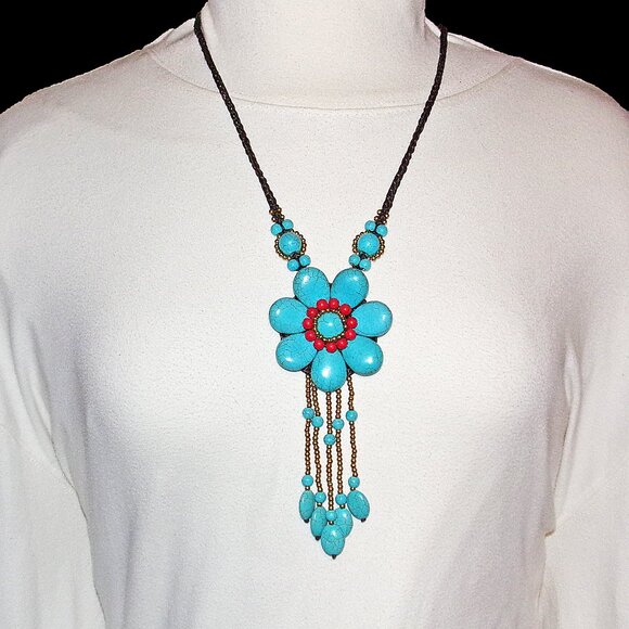 Large turquoise stone beaded flower necklace with a stone tassel fabric cord - Picture 5 of 6